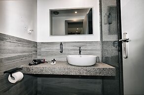 Urban Core Residence