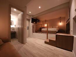 Urban Core Residence