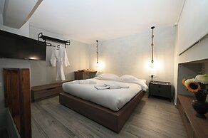 Urban Core Residence
