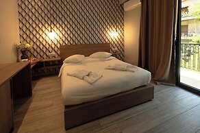 Urban Core Residence