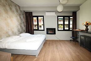 Urban Core Residence
