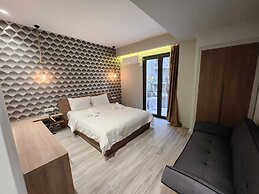 Urban Core Residence