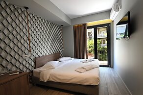 Urban Core Residence
