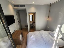 Urban Core Residence