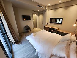 Urban Core Residence