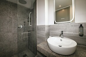 Urban Core Residence
