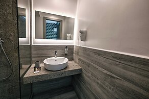 Urban Core Residence