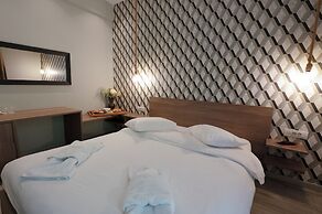 Urban Core Residence