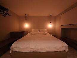 Urban Core Residence