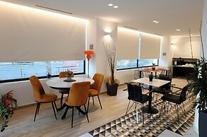 Urban Core Residence
