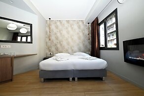 Urban Core Residence