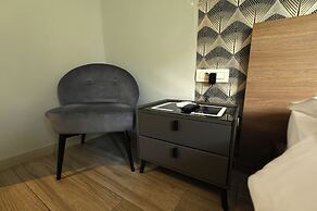 Urban Core Residence