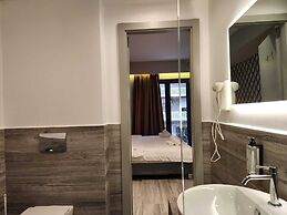 Urban Core Residence