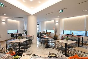 Urban Core Residence