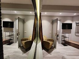 Urban Core Residence