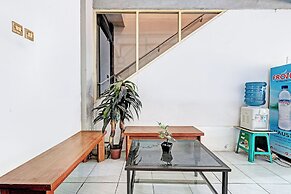 Collection O 92864 Mitra Residence