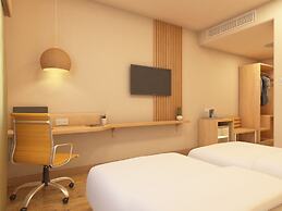 Bloom Hotel - Karol Bagh