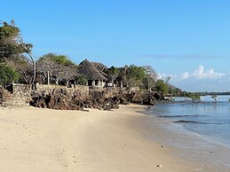 Mwazaro Beach Lodge