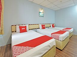 OYO 90846 Hotel Akasia