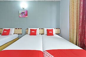 OYO 90846 Hotel Akasia