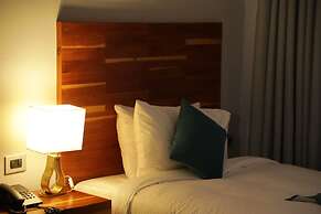 Villa Alpha International Hotel