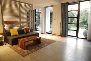 Villa Alpha International Hotel