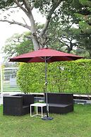 Villa Alpha International Hotel