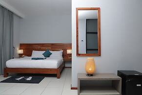 Villa Alpha International Hotel