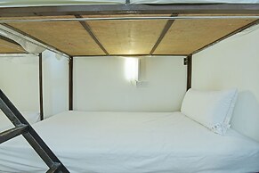 SPOT ON 90850 Ehsan Travels Home  Kl