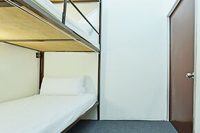 SPOT ON 90850 Ehsan Travels Home  Kl