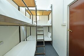 SPOT ON 90850 Ehsan Travels Home  Kl