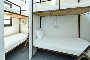 SPOT ON 90850 Ehsan Travels Home  Kl