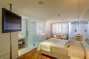 Apple Motel - Adults Only