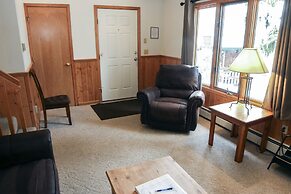 Sunnyside Knoll: 8 1 Bedroom Cabin