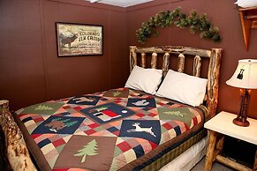 Triple R Cottages: 5 2 Bedroom Cabin
