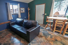 Timber Creek Chalets: 7 2 Bedroom Cabin