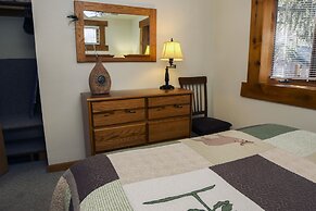 Sunnyside Knoll: 9 1 Bedroom Cabin