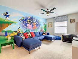 Paradise Away From The Parks At Solterra 6 Bedroom Home