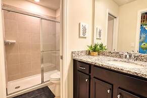 Luxury On Lilac Way - 10 Bed Windsor Island Home 10 Bedroom Home