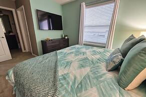 Luxury On Lilac Way - 10 Bed Windsor Island Home 10 Bedroom Home