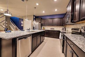 Luxury On Lilac Way - 10 Bed Windsor Island Home 10 Bedroom Home