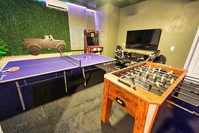 Luxury On Lilac Way - 10 Bed Windsor Island Home 10 Bedroom Home