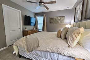 Luxury On Lilac Way - 10 Bed Windsor Island Home 10 Bedroom Home