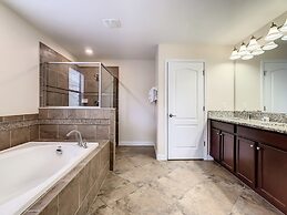 Champions Gate Oasis - 7 Bed - Private Pool 7 Bedroom Home