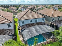 Champions Gate Oasis - 7 Bed - Private Pool 7 Bedroom Home