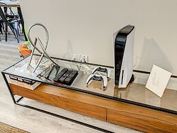 The Place At Paradise Palms 4 Bedroom Townhouse by RedAwning