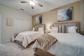 Living Large On Lelani 10 Bedroom Home