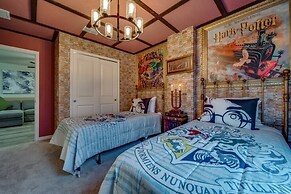 Living Large On Lelani 10 Bedroom Home