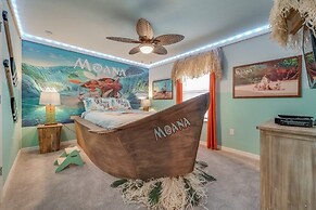 Living Large On Lelani 10 Bedroom Home