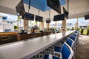 Living Large On Lelani 10 Bedroom Home